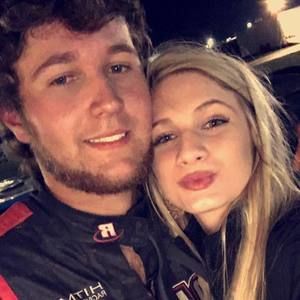 Meet your Posher, Casey